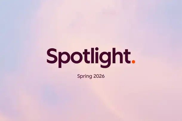 HubSpotがSpring Spotlight 2026を発表、AI検索対応のHubSpot AEOなど100以上の製品アップデートが登場