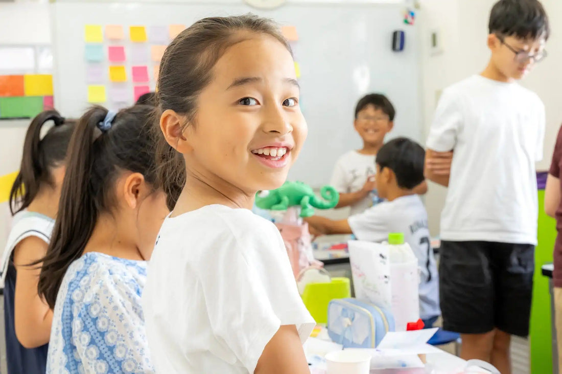 アライブイングリッシュスクールが小学生向け起業家育成プログラムを英語で実施、AI活用とプレゼンテーションで実践力を育成